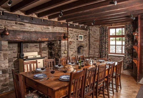 Inside Alexanderstone Manor, Brecon