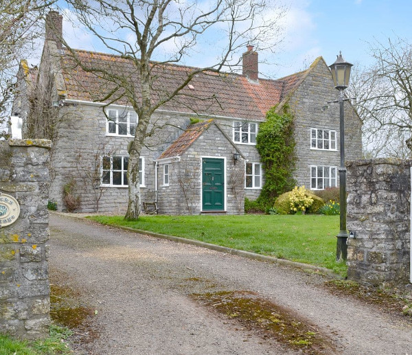 Bucks Cottage in Baltonsborough near Glastonbury, Somerset