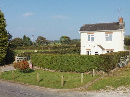Little Bent in Bradnop near Leek sleeps 7 people - Little Bent is in the Peak District National Park