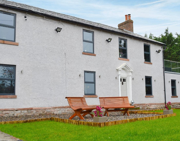 North Plain Farm in Bowness-on-Solway, in Cumbria, sleeps 11 people