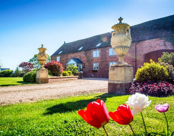 The Grange at Hencote in Shrewsbury sleeps 12 people